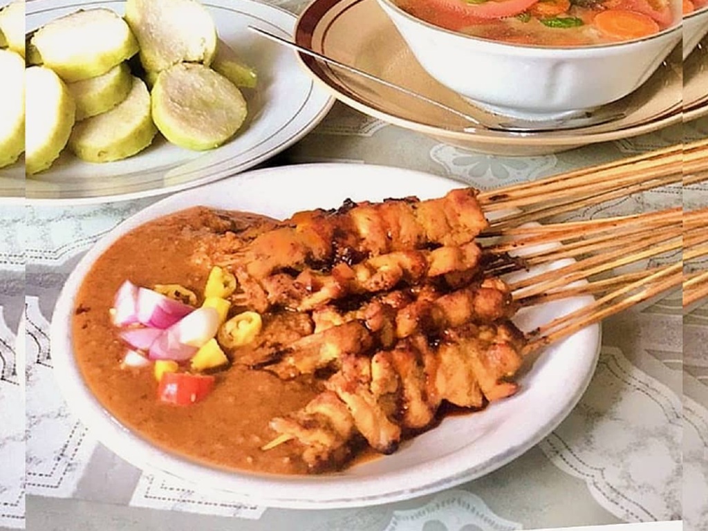 5 Makanan Indonesia Pemuas Lidah Bule