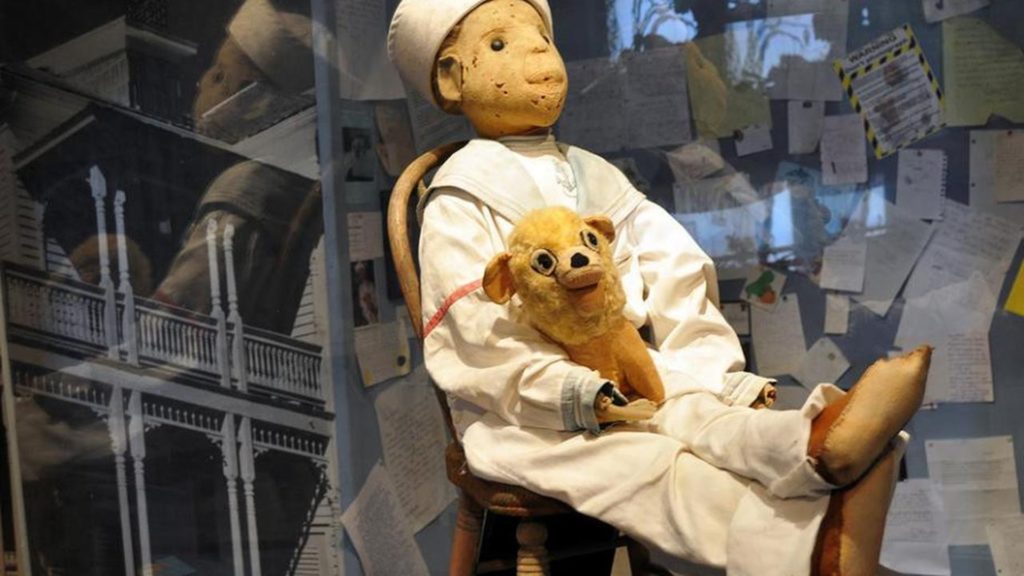 Boneka Paling Menyeramkan di Dunia, Ada yang Membawa Kutukan
