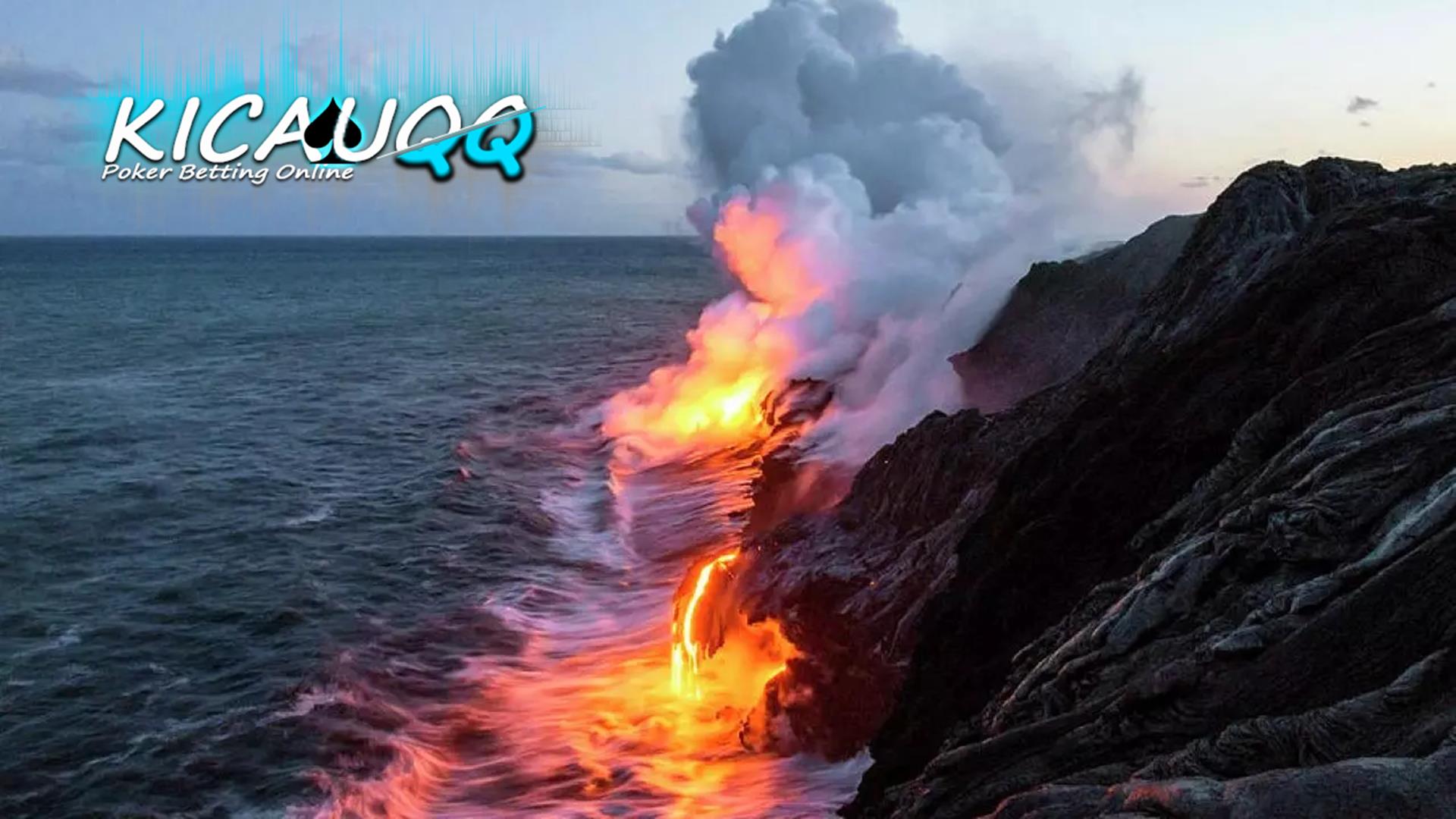 Вода и воздух горит. Килауэа, Гавайи. Вулкан Килауэа. Гавайи вулкан Килауэа. Национальный парк Гавайские вулканы.